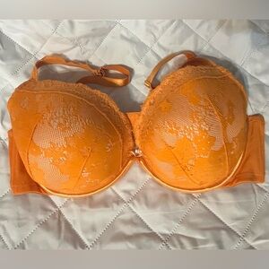 Size 40D Cacique Bra